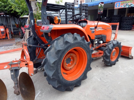 L3608SP ปี59 1,400ชม. ใบมีด ผานบุกเบิกช้าง ยางหน้าใหม่ รถไร่แท้ เดิมๆพร้อมใช้งาน0880695336