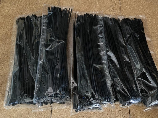 เคเบิ้ลไทร์สีดำ แบบขนาดยาว ทั้งเส้น 30 cm