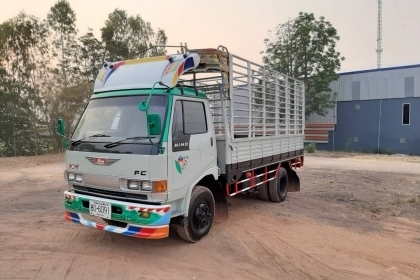 Hino 6ล้อ FC 120 แรง(ช่วงล่างใหญ่)ยาว 4.5ม สวยพร้อมใช้ ราคา 335,000 สนใจ 089-5367218 081-4252943