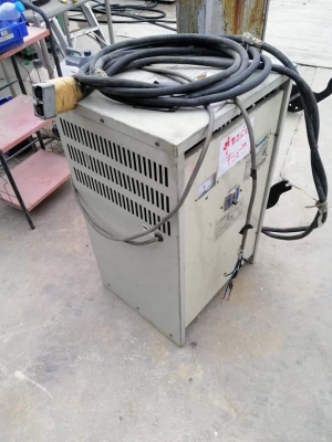 ขายเหมาโฟล์ลิฟต์12คัน ขายเหมาโฟล์ลิฟต์12คัน