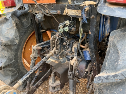 รถไถ Newholland TC48R  2505cc รถไถ Newholland TC48R  2505cc