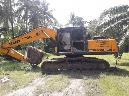 SANY SY205C ไมล์11,000ชม. มี2คันๆละ 950,000 สภาพสวย