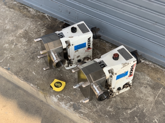 ขายหัวปั๊มดูดของเหนียวหัวสแตนเลส 316L Inoxpa pump ขนาดท่อ 2นิ้ว Made in Spain ใช้ในงานผลิตอาหาร สภาพสวย หมุนนิ่ม พร้อมใช้งาน อุปกรณ์ครบ มี 2ตัวครับ ราคาตัวละ 8,000 บาท ขายหัวปั๊มดูดของเหนียวหัวสแตนเลส 316L Inoxpa pump ขนาดท่อ 2นิ้ว Made in Spain ใช้ในงานผลิตอาหาร สภาพสวย หมุนนิ่ม พร้อมใช้งาน อุปกรณ์ครบ มี 2ตัวครับ ราคาตัวละ 8,000 บาท