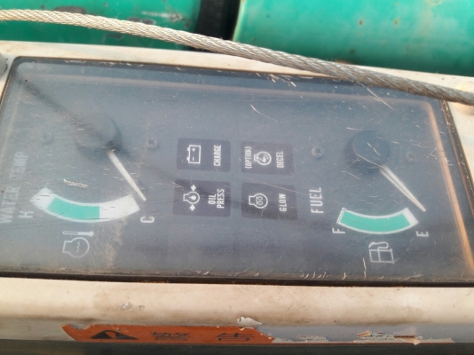 ขายรถขุดIHI-30JX เครื่องยนต์isuzu-3LB1, คอนโทรลน้ำมัน, ปั๊มนิ้ว, มีลายเจาะ, แทรคยาง, ใบมีด, รถเดิมๆเ
