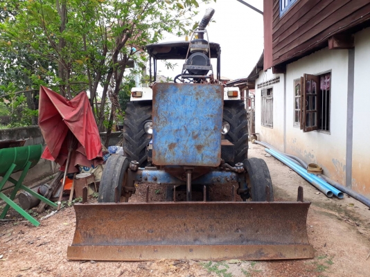 ขาย รถไถ FORD 6600 T3 มีเล่มทะเบียนครบ อุปกรณ์มีใบดันหน้า และหาง 6 ขาย รถไถ FORD 6600 T3 มีเล่มทะเบียนครบ อุปกรณ์มีใบดันหน้า และหาง 6