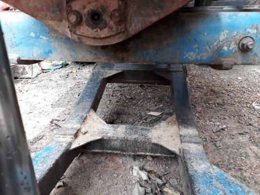ขาย รถไถ FORD 6600 T3 มีเล่มทะเบียนครบ อุปกรณ์มีใบดันหน้า และหาง 6 ขาย รถไถ FORD 6600 T3 มีเล่มทะเบียนครบ อุปกรณ์มีใบดันหน้า และหาง 6