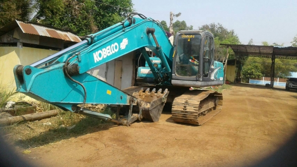 ขายรถแบคโฮ KOBELCO YN11 สภาพพร้อมไช้เอกสารอินวิย ขายรถแบคโฮ KOBELCO YN11 สภาพพร้อมไช้เอกสารอินวิย