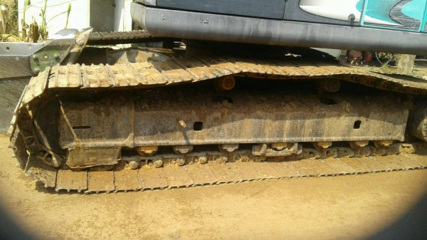 ขายรถแบคโฮ KOBELCO YN11 สภาพพร้อมไช้เอกสารอินวิย ขายรถแบคโฮ KOBELCO YN11 สภาพพร้อมไช้เอกสารอินวิย