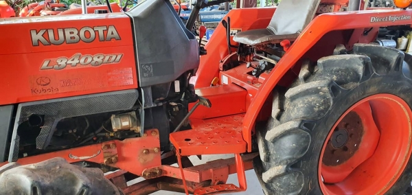 ขายรถไถ KUBOTA L3408 DI เครื่องไดเร็กฯ พร้อมดันหน้า ระบบสมบูรณ์ พร้อมใช้งาน ราคา 158,000 ร้านสามย่าน