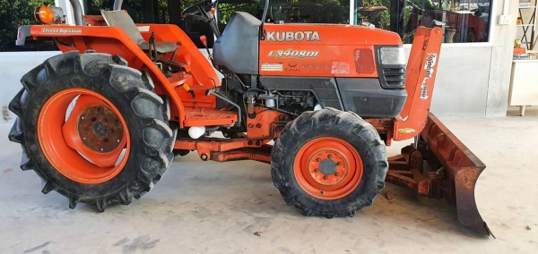 ขายรถไถ KUBOTA L3408 DI เครื่องไดเร็กฯ พร้อมดันหน้า ระบบสมบูรณ์ พร้อมใช้งาน ราคา 158,000 ร้านสามย่าน