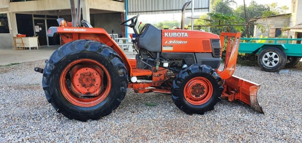 ขายรถไถ KUBOTA L3408 DI เครื่องไดเร็กฯ พร้อมดันหน้า ระบบสมบูรณ์ พร้อมใช้งาน ราคา 148,000 ร้านสามย่าน ขายรถไถ KUBOTA L3408 DI เครื่องไดเร็กฯ พร้อมดันหน้า ระบบสมบูรณ์ พร้อมใช้งาน ราคา 148,000 ร้านสามย่าน