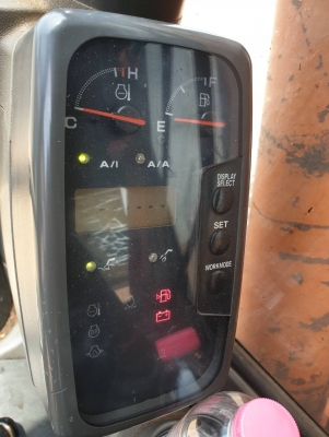 HITCHI ZX200-1 เอกสารเล่มทะเบียน มีหลายคันให้เลือกสภาพสวยพร้อมใช้ คอมนอกคันละ10,000 HITCHI ZX200-1 เอกสารเล่มทะเบียน มีหลายคันให้เลือกสภาพสวยพร้อมใช้ คอมนอกคันละ10,000