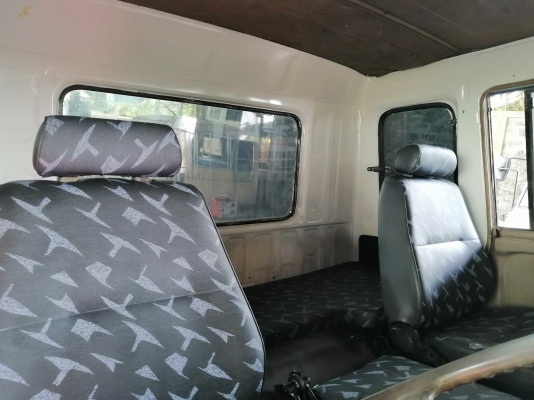 ขายหัว Mitsubishi  FN527 เฉินหลง สี ใหม่บางๆสวยๆอุปกรณ์ครบ ขาหน้า ขาหลัง กันชน ตีนเบรคทิฟฟี่ ตู้แอร์ ราคาถูก นิวัฒน์ยนต์ 086-3764064/085-5085008