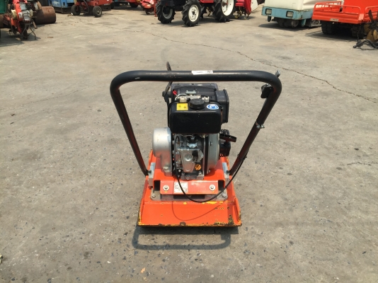 เครื่องตบดิน WACKER รุ่น VPY70 ดีเซล