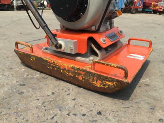 เครื่องตบดิน WACKER รุ่น VPY70 ดีเซล
