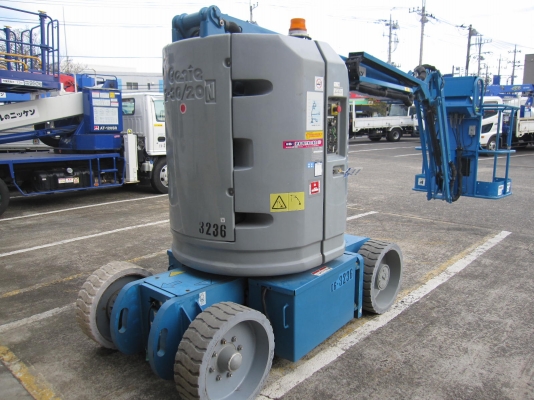 รถกระเช้า GENIE ทำงานได้สูง 11.14 เมตร รุ่น: Z30N/20N นำเข้ายี่ปุ่น รถกระเช้า GENIE ทำงานได้สูง 11.14 เมตร รุ่น: Z30N/20N นำเข้ายี่ปุ่น