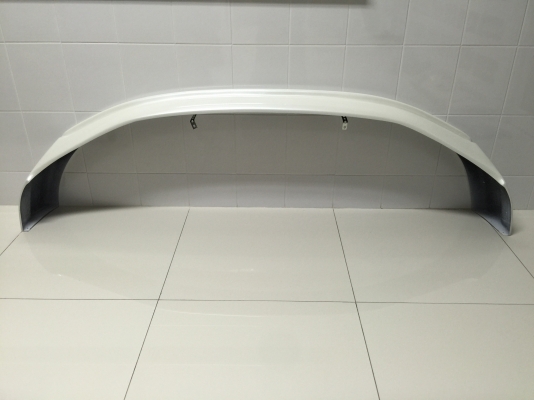 ขายลิ้นหน้ารถ TOYOTA รุ่น VELLFIRE 2.4L,3.5L ปี08