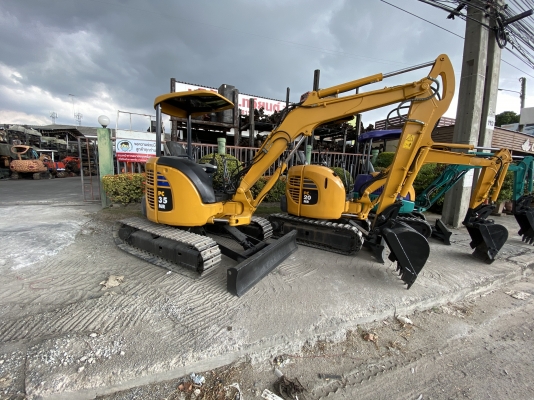 รถขุดเล็ก Komatsu PC35 MR-2 LC บูมยาวพิเศษครับ สนใจติดต่อ 0874880101