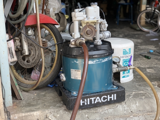 ขายปั๊มน้ำอัตโนมัติ Hitachi 300W 220V ไฟบ้าน สภาพสวยใหม่มาก ตรวจเช็คแรงดันเรียบร้อย ไม่มีรั่วซึม พร้อมใช้งาน ราคา 3,200 บาทพร้อมส่ง ขายปั๊มน้ำอัตโนมัติ Hitachi 300W 220V ไฟบ้าน สภาพสวยใหม่มาก ตรวจเช็คแรงดันเรียบร้อย ไม่มีรั่วซึม พร้อมใช้งาน ราคา 3,200 บาทพร้อมส่ง