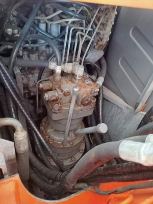 ขายHITACH ZX120-1 เก่าใน  สภาพสวย แทรคใหญ่  มีลายแย๊กเอกสารเล่มทะเบียนเอกสารเล่มทะเบียน โทร 089-3818694 จ๊อย