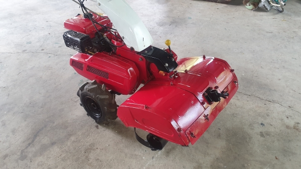 รถพรวนดิน