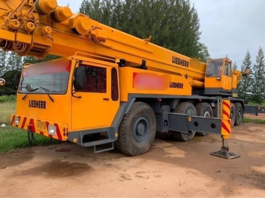 ขาย 8,800,000 บาท เครน LIEBHERR 140 ตัน LTM1140 จดทะเบียนปี 57 สภาพพร้อมใช้ เอกสารเล่มทะเบียน สนใจดู ขาย 8,800,000 บาท เครน LIEBHERR 140 ตัน LTM1140 จดทะเบียนปี 57 สภาพพร้อมใช้ เอกสารเล่มทะเบียน สนใจดู