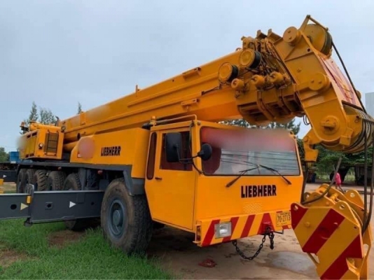 ขาย 8,800,000 บาท เครน LIEBHERR 140 ตัน LTM1140 จดทะเบียนปี 57 สภาพพร้อมใช้ เอกสารเล่มทะเบียน สนใจดู ขาย 8,800,000 บาท เครน LIEBHERR 140 ตัน LTM1140 จดทะเบียนปี 57 สภาพพร้อมใช้ เอกสารเล่มทะเบียน สนใจดู