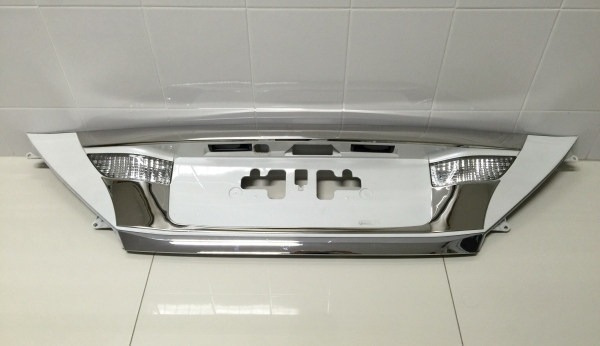 ขายแผงป้ายทะเบียนหลังรถ TOYOTA รุ่น ALPHARD ปี 2008