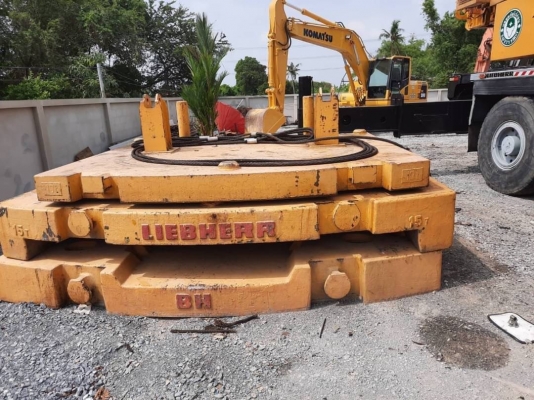 รถเครน 200ตัน ราคา 15 ล้าน LIEBHERR LTM1200 สภาพเก่านอก สวย เอกสารพร้อมโอน. สนใจดูรถ กทม โทร 092-678