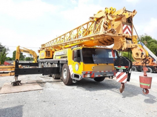 รถเครน 200ตัน ราคา 15 ล้าน LIEBHERR LTM1200 สภาพเก่านอก สวย เอกสารพร้อมโอน. สนใจดูรถ กทม โทร 092-678