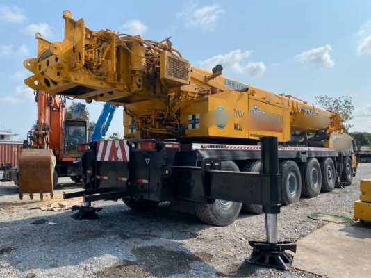 รถเครน 200ตัน ราคา 15 ล้าน LIEBHERR LTM1200 สภาพเก่านอก สวย เอกสารพร้อมโอน. สนใจดูรถ กทม โทร 092-678