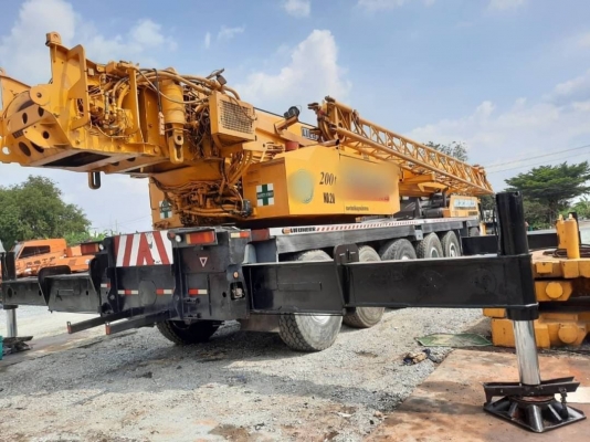 รถเครน 200ตัน ราคา 15 ล้าน LIEBHERR LTM1200 สภาพเก่านอก สวย เอกสารพร้อมโอน. สนใจดูรถ กทม โทร 092-678