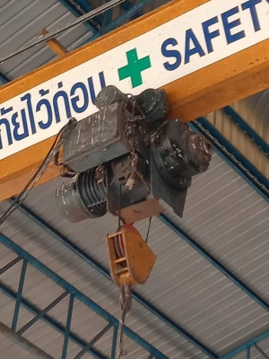 ขายเครนโรงงาน5ตันมือ2