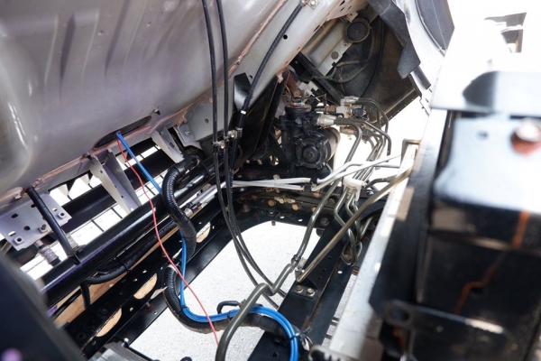 6 ล้อ ISUZU FRR190 แรง ไมล์ 47,000 กม.(แท้แน่นอน) กระบะมิเนียม - ดั้ม ยาว 5.7 ม. เจ้าของขายเอง