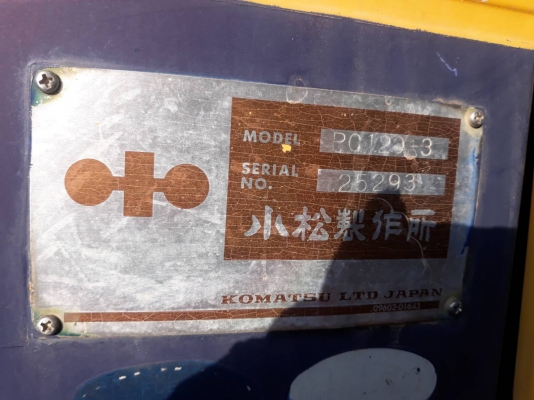 แพ๊คคู่ รถขุด KOMATSU PC120-3 และรถสิบล้อเทลเล่อร์บรรทุกอย่างสวย แพ๊คคู่ รถขุด KOMATSU PC120-3 และรถสิบล้อเทลเล่อร์บรรทุกอย่างสวย