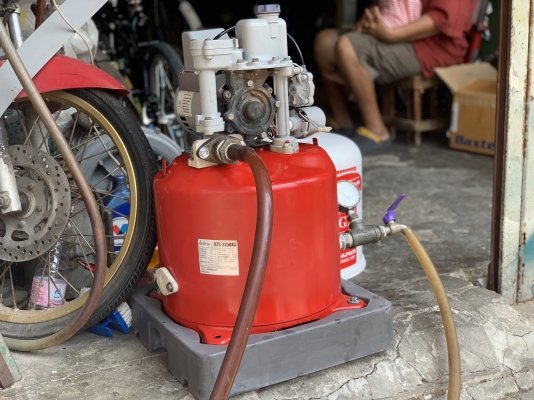 ขายปั๊มน้ำอัตโนมัติ ITC (Hitachi) 200W 220V ไฟบ้าน สภาพสวยใหม่มาก ตรวจเช็คแรงดันเรียบร้อย ไม่มีรั่วซึม พร้อมใช้งาน ราคา 2,800 บาทพร้อมส่ง ขายปั๊มน้ำอัตโนมัติ ITC (Hitachi) 200W 220V ไฟบ้าน สภาพสวยใหม่มาก ตรวจเช็คแรงดันเรียบร้อย ไม่มีรั่วซึม พร้อมใช้งาน ราคา 2,800 บาทพร้อมส่ง