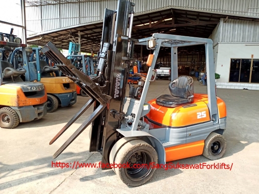 TOYOTA ขายรถยก 2.5 ตัน รถนอกนำเข้าเองจากญี่ปุ่น MADE IN JAPAN