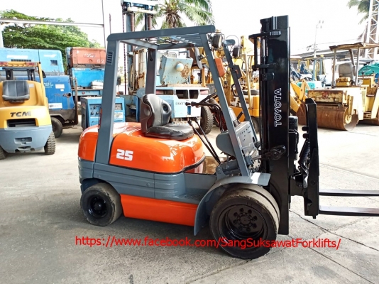 TOYOTA ขายรถยก 2.5 ตัน รถนอกนำเข้าเองจากญี่ปุ่น MADE IN JAPAN TOYOTA ขายรถยก 2.5 ตัน รถนอกนำเข้าเองจากญี่ปุ่น MADE IN JAPAN