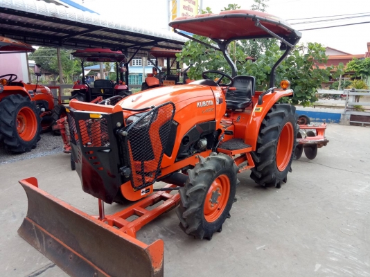 L4018 ปี61 ใช้งาน700ชม. ยางหน้าใหม่ ยางหลังเต็ม ใบมีด ผานพรวนช้าง รถเดิมๆ ทะเบียนครบ0880695336