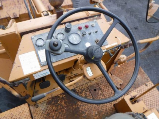 ขายรถตักล้อยางFURUKAWA-FL80 เครื่องยนต์ ISUZU 4BB1 ขนาดบุ๊งกี๋ประมาณ 0.8-1คิว, รถเดิมๆเก่านอก มีเอกสารยังไม่เคยใช้งานในไทย ขายรถตักล้อยางFURUKAWA-FL80 เครื่องยนต์ ISUZU 4BB1 ขนาดบุ๊งกี๋ประมาณ 0.8-1คิว, รถเดิมๆเก่านอก มีเอกสารยังไม่เคยใช้งานในไทย