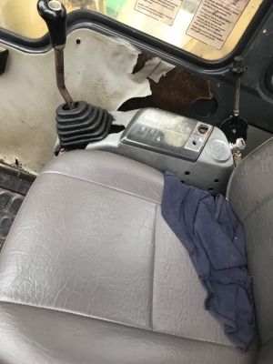 ปิดการขาย!!Komatsu pc200-6 เครื่องคอมมิน สภาพสวยเดิมๆ ช่วงล่างเต็ม เอกสารเล่มทะเบียน ใช้งานได้ดี