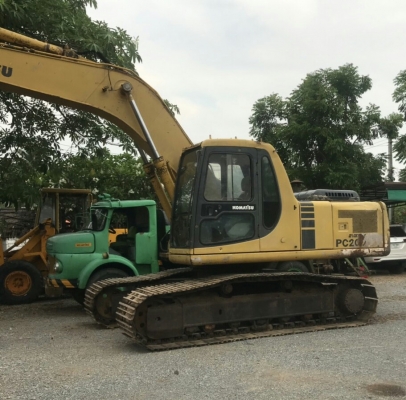ปิดการขาย!!Komatsu pc200-6 เครื่องคอมมิน สภาพสวยเดิมๆ ช่วงล่างเต็ม เอกสารเล่มทะเบียน ใช้งานได้ดี
