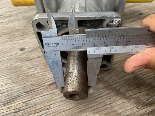 ขายหัวเกียร์ 3ทาง อัตราทด 1:1 Bonfiglioli made in Italy ***ของใหม่ไม่เคยใช้งานครับ*** ราคา 2,400 บาท ขายหัวเกียร์ 3ทาง อัตราทด 1:1 Bonfiglioli made in Italy ***ของใหม่ไม่เคยใช้งานครับ*** ราคา 2,400 บาท