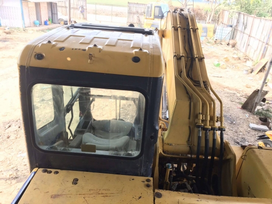 KOMATSU PC200-8 ปี2010 ไมล์11003ชม.เอกสารเล่มทะเบียน สภาพสวย