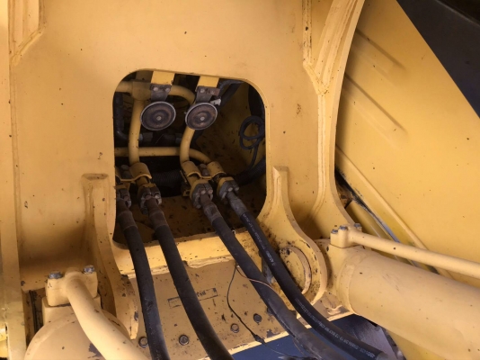KOMATSU PC200-8 ปี11003ชม.เอกสารเล่มทะเบียนสภาพสวย