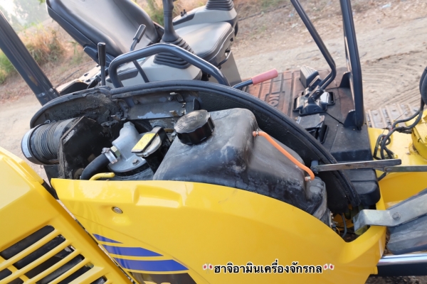 Komatsu pc30mr-2 เก่าญี่ปุ่นไม่เคยใช้ในไทย 086-1602189