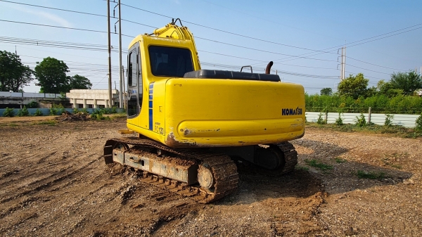 Komatsu PC100-6E รถนำเข้า สวยเดิมๆ เต็มทุกระบบ Komatsu PC100-6E รถนำเข้า สวยเดิมๆ เต็มทุกระบบ