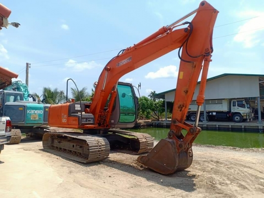 ขายHITACHI ZX120-1 เก่าใน สภาพดี แทรค70 มีลายแย๊ก  ทะเบียน พร้อมใช้ โทร 089-3818694จ๊อย