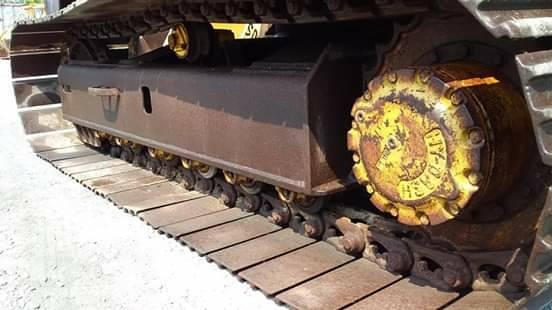 ต้องการขายรถขุดยี่ห้อkomatsu-pc100-2รถนำเข้าจากญี่ปุ่น ต้องการขายรถขุดยี่ห้อkomatsu-pc100-2รถนำเข้าจากญี่ปุ่น