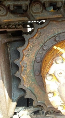 ต้องการขายรถขุดยี่ห้อkomatsu-pc100-2รถนำเข้าจากญี่ปุ่น ต้องการขายรถขุดยี่ห้อkomatsu-pc100-2รถนำเข้าจากญี่ปุ่น